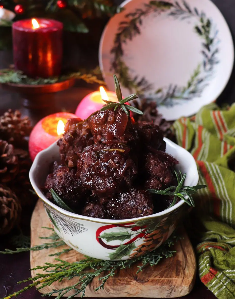 Rosé Wine Sauce Meatballs