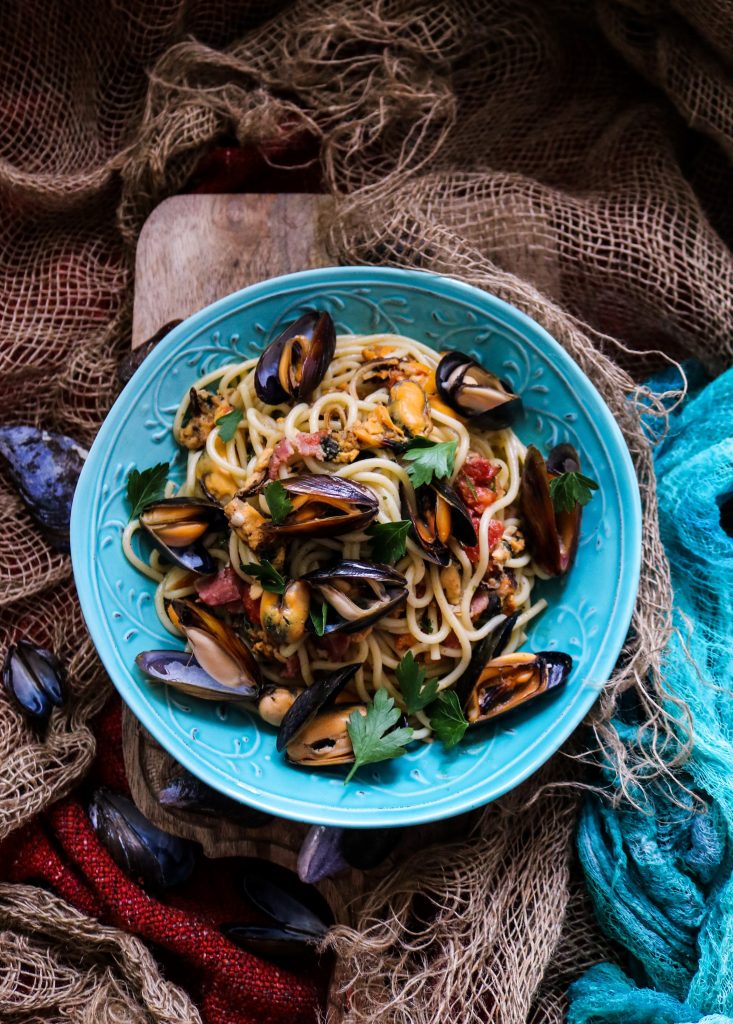 Bacon Tomato Mussel Pasta