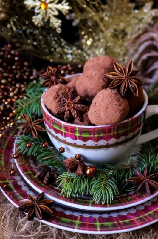 Festive Gingerbread Chocolate Truffles