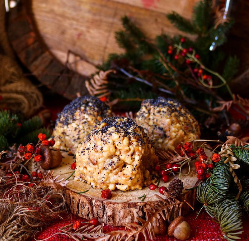 Anthill Cake (Russian Cake "Muraveinik")