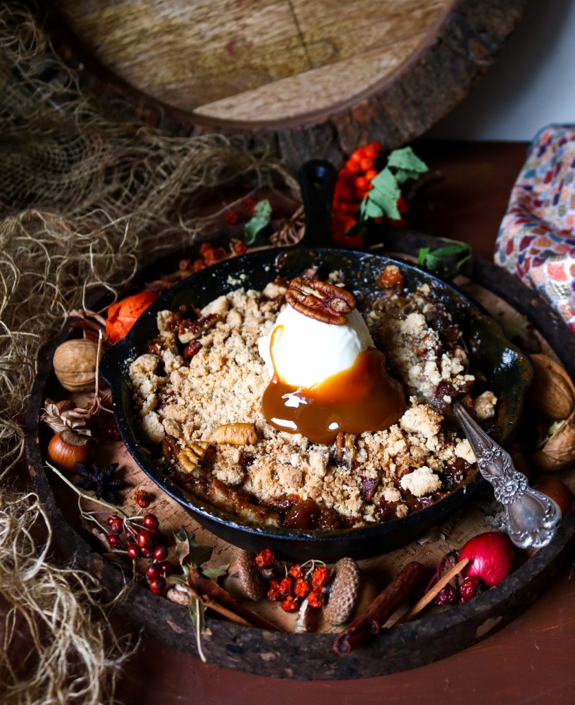 Apple Dulce De Leche Crumble