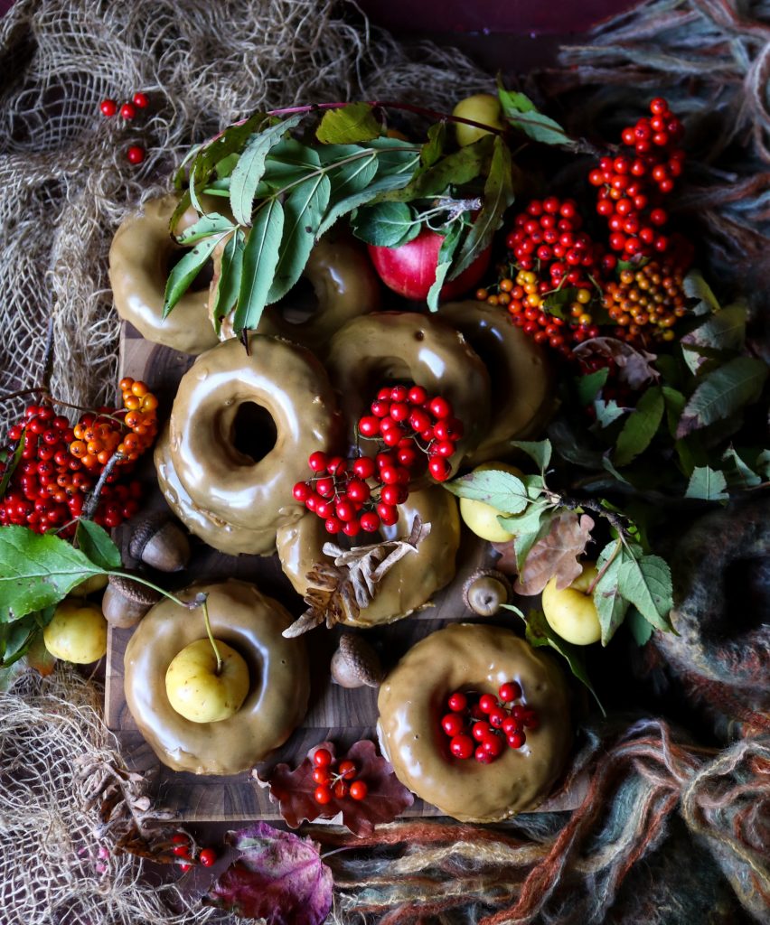 Apple Maple Baked Donuts