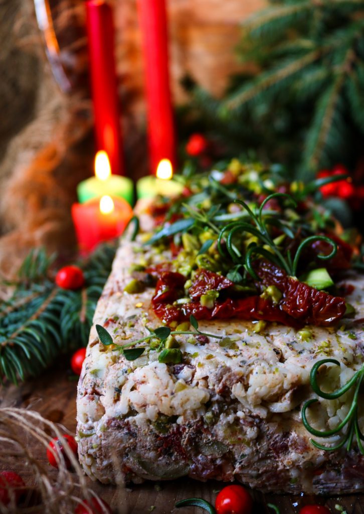 Italian Cheese Log