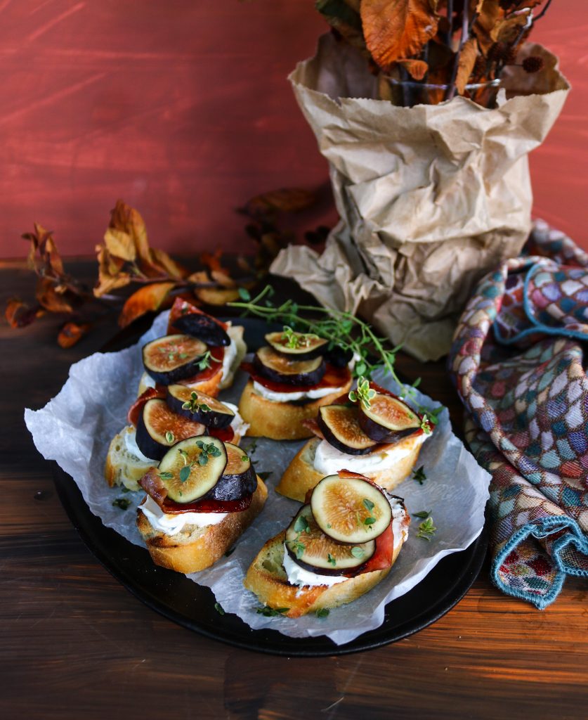 Candied Bacon Fig Toasts