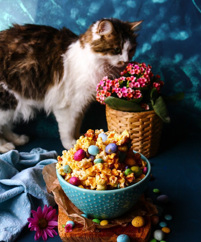 Easy Easter Popcorn