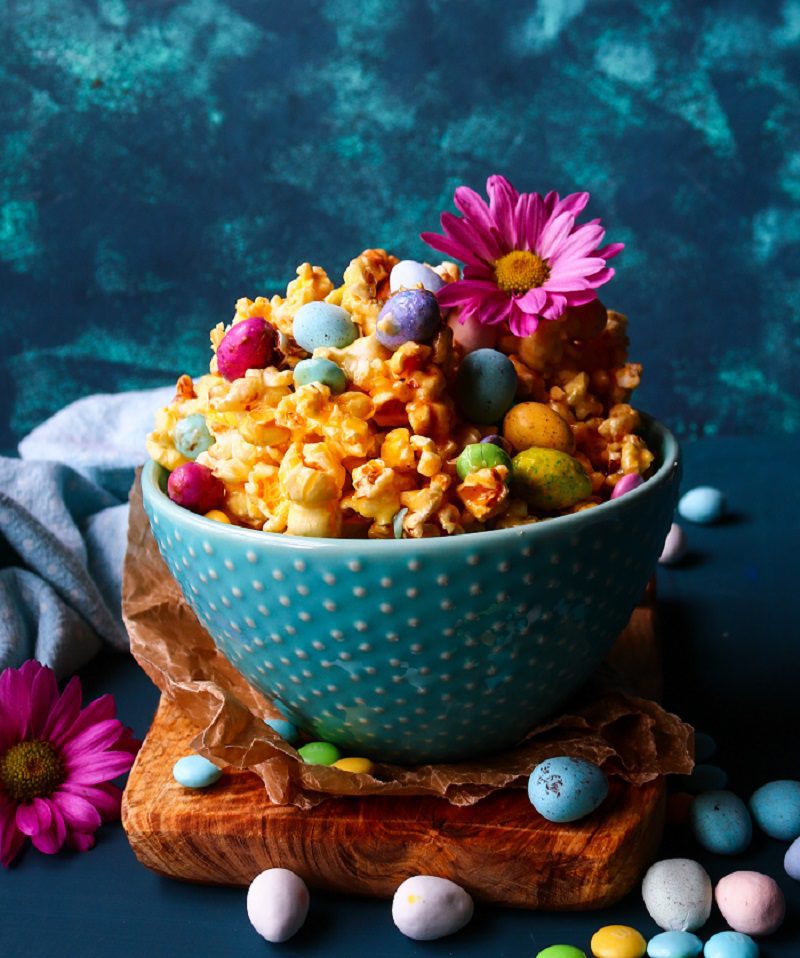 Easy Easter Popcorn