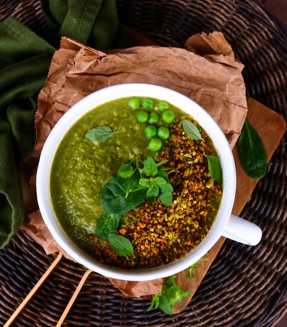 Green Soup with Pistachios