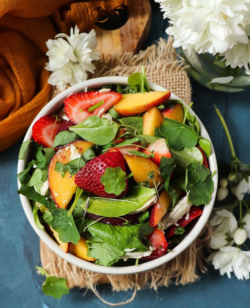 Peach Strawberry Salad