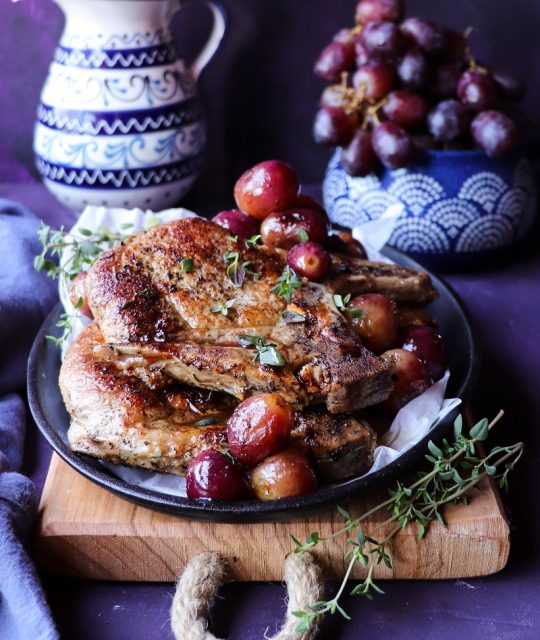 Pork Chops with Grapes