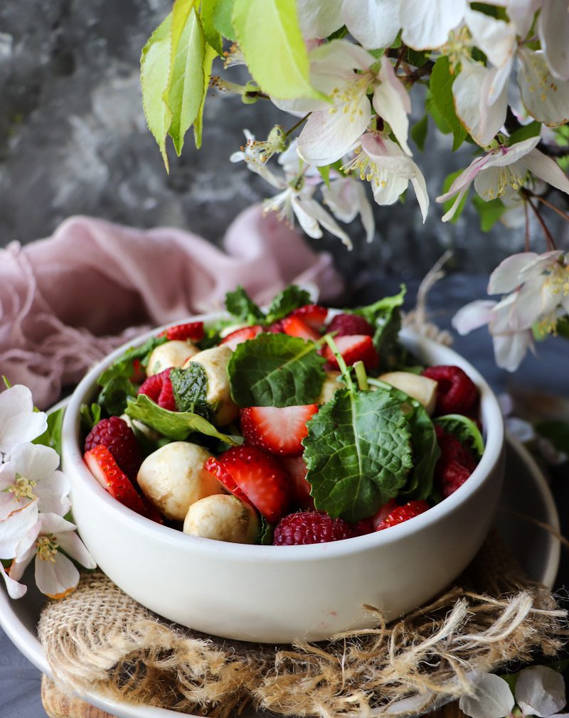 Strawberry Mozzarella Salad Recipe