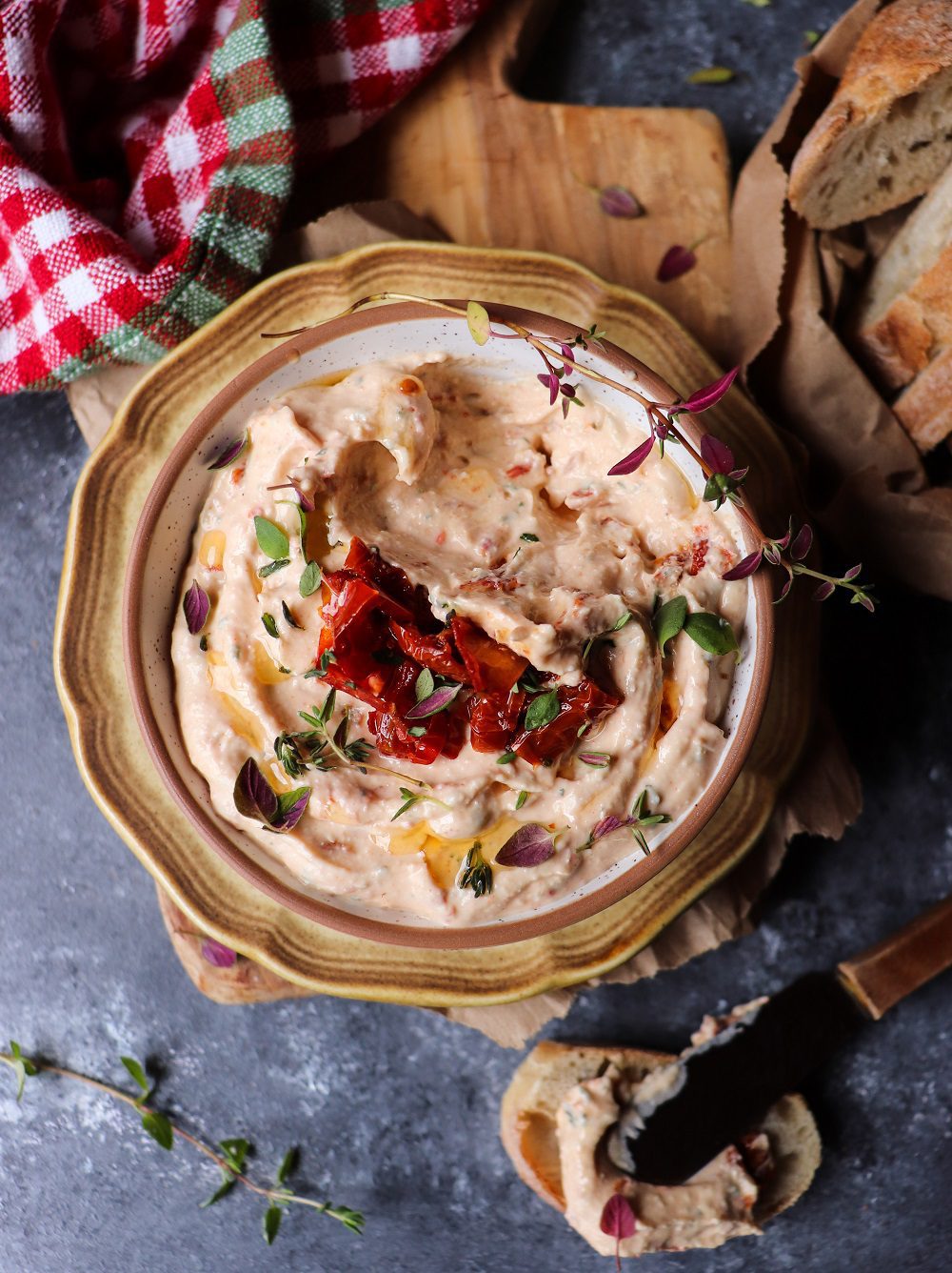 Sun-Dried Tomato Feta Dip