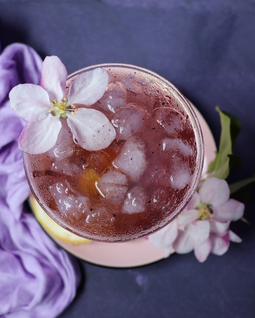 Vanilla Empress 1908 Cocktail