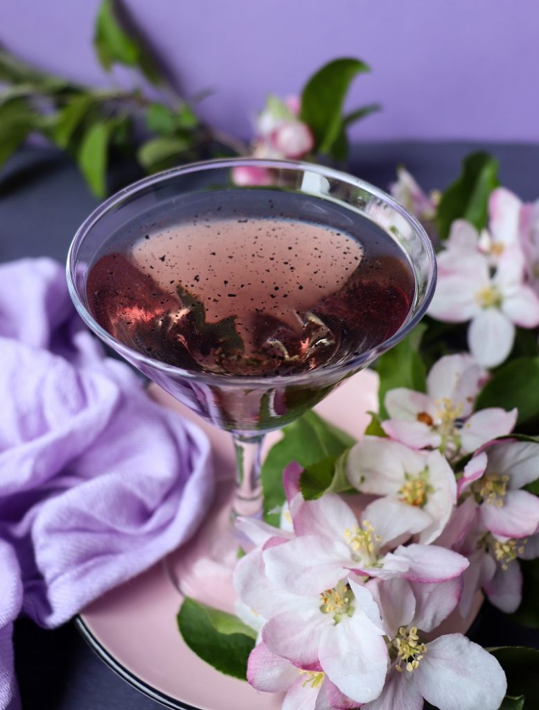 Vanilla Empress 1908 Cocktail