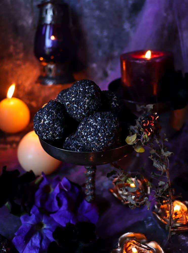 Black Sesame Cheese Balls