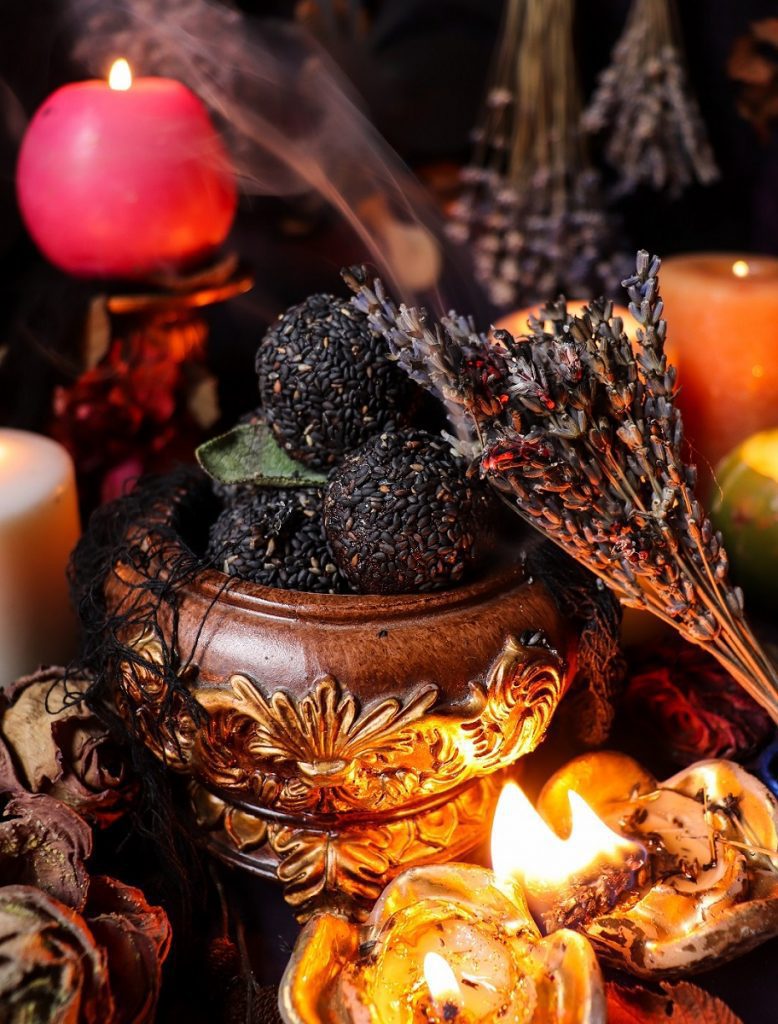 Black Sesame Date Truffles – Halloween Bliss Balls