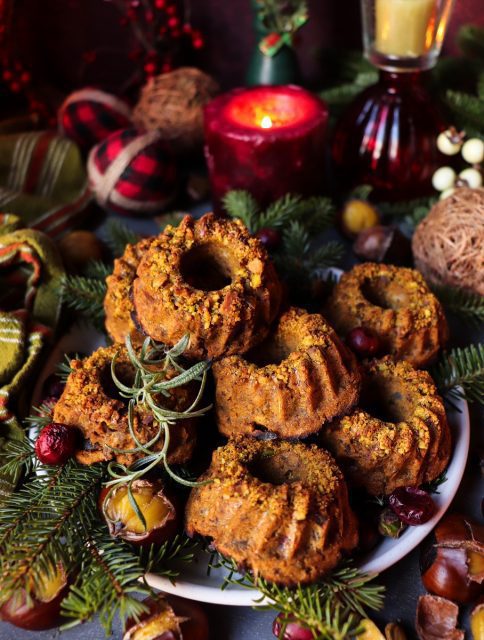 Mini Pistachio Nut Roasts