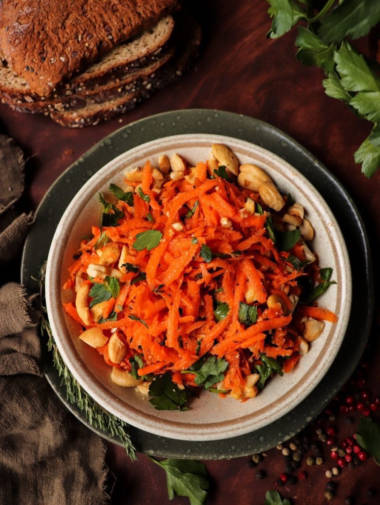Carrot Salad with Cashews