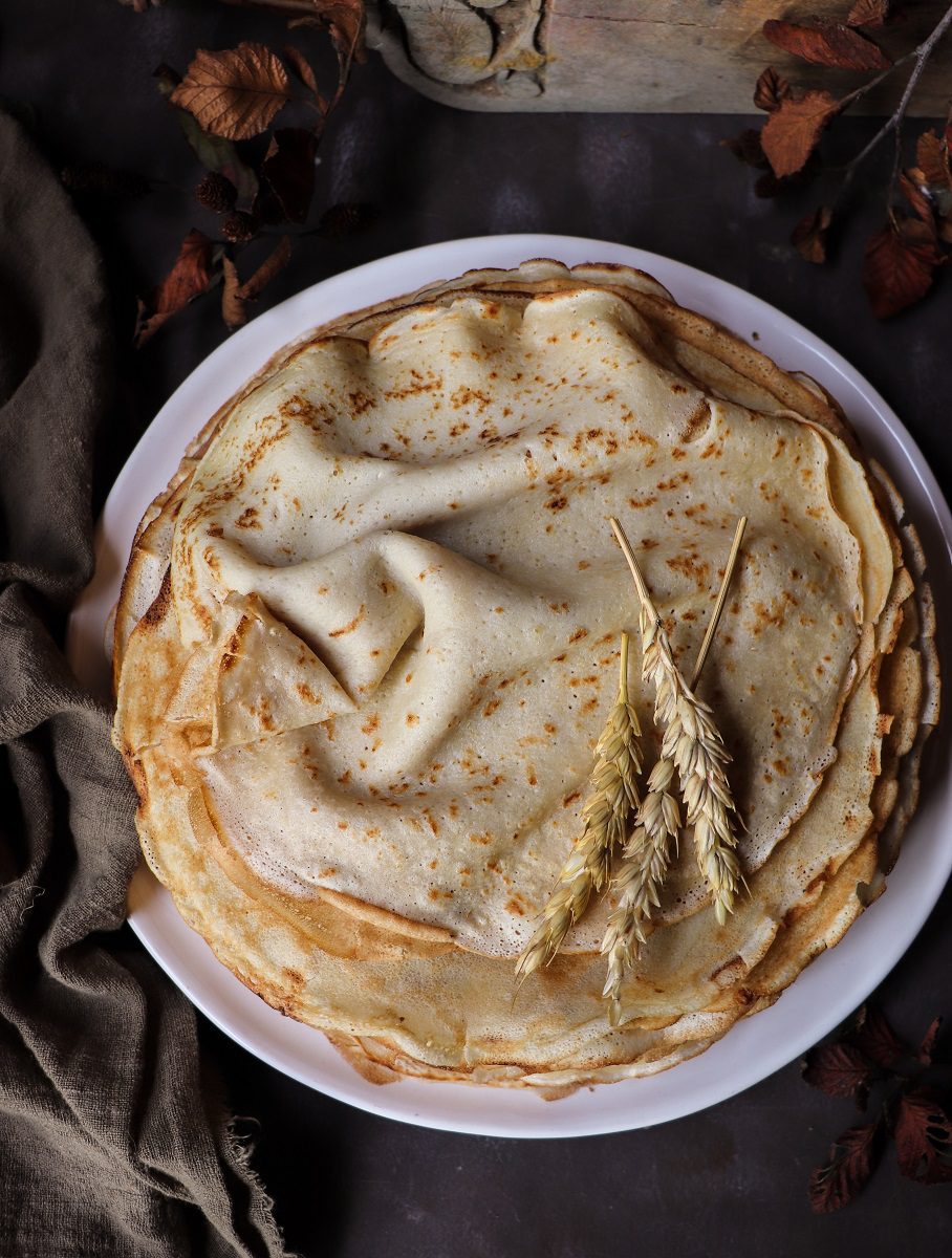 Thin crepes with light golden colour