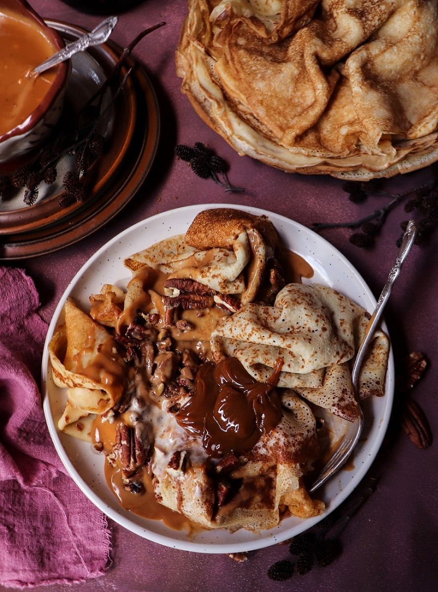 dulce de leche crepes dessert
