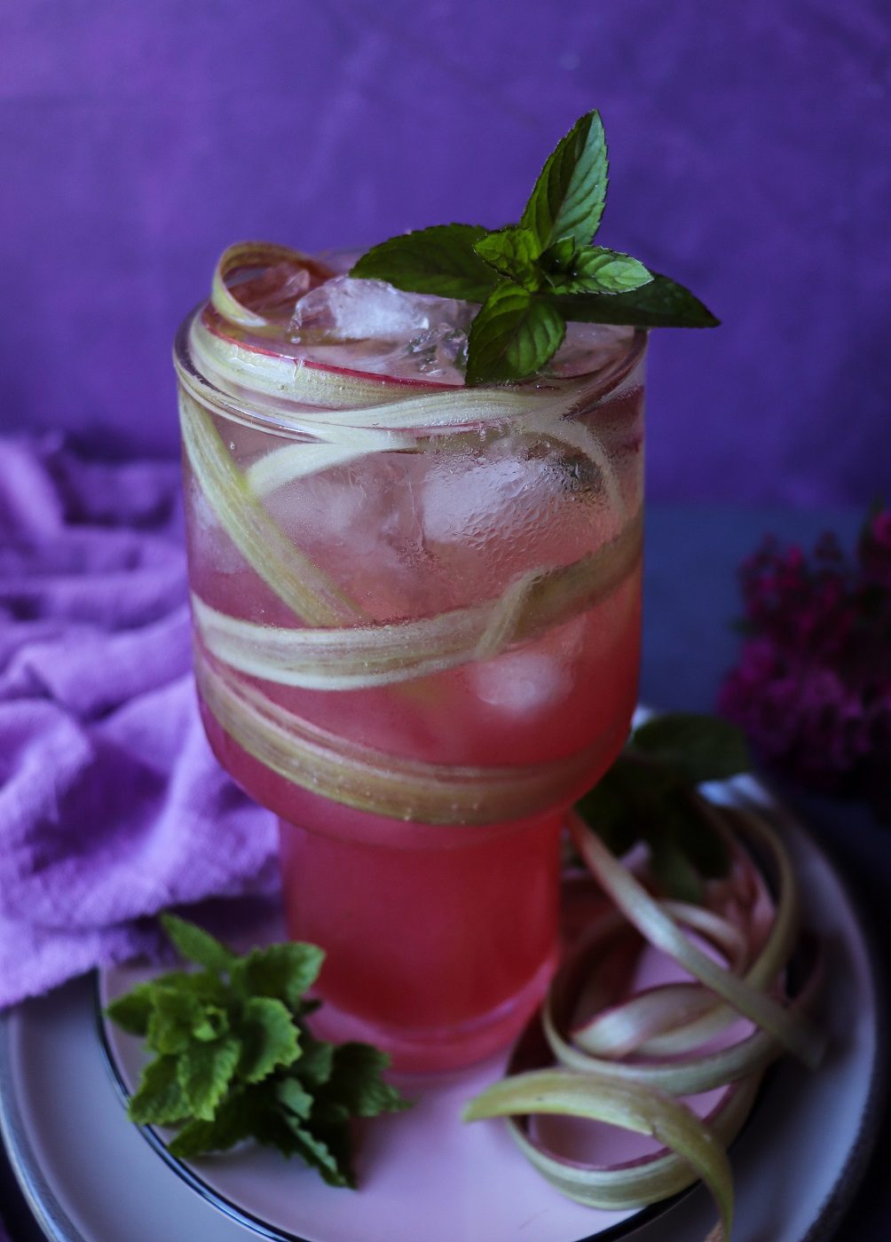Rhubarb Mojito