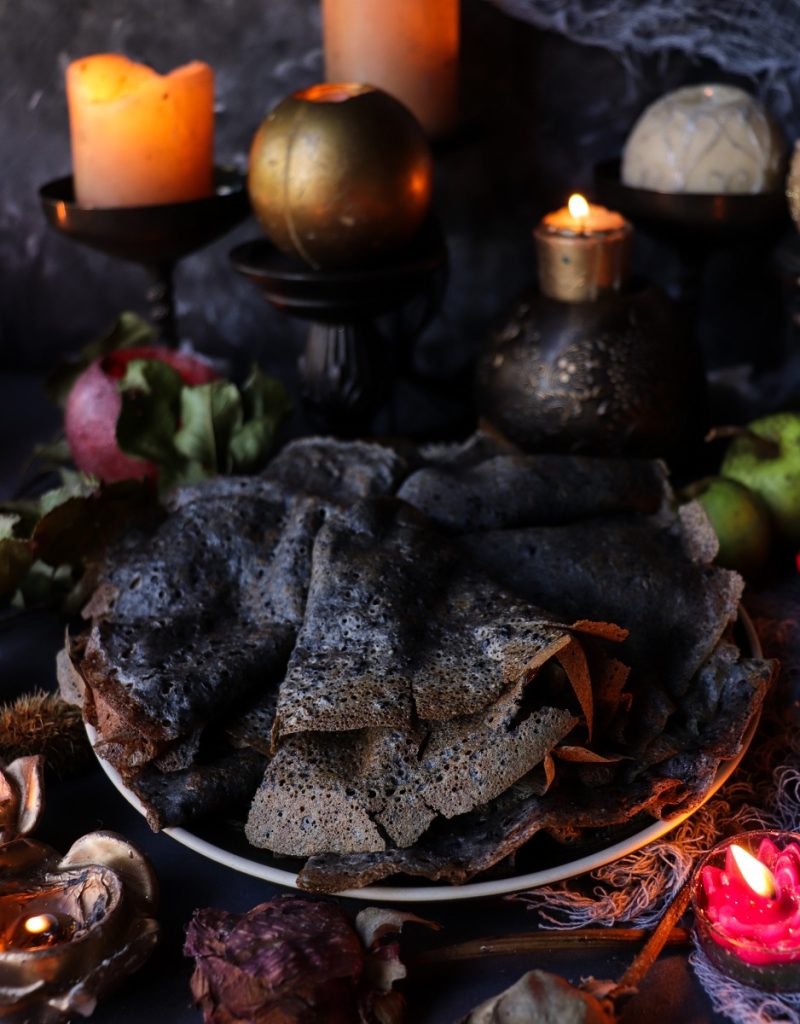 Black Sesame Seed Crepes