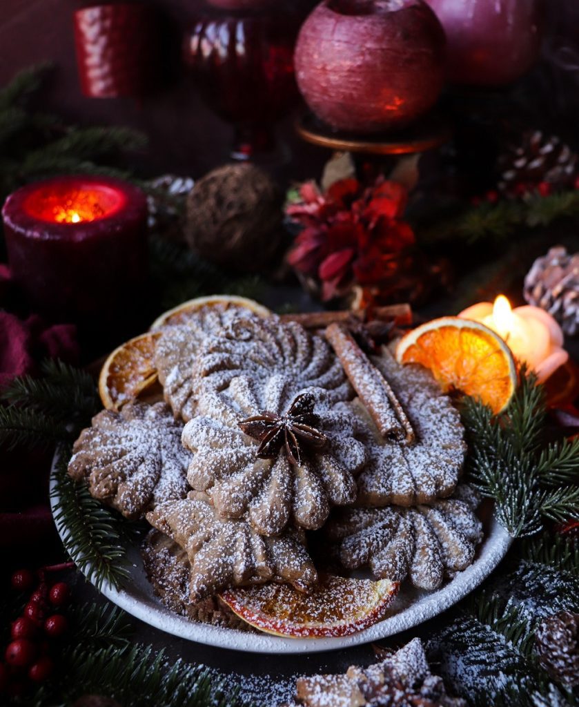 Spiced Shortbread Cookies