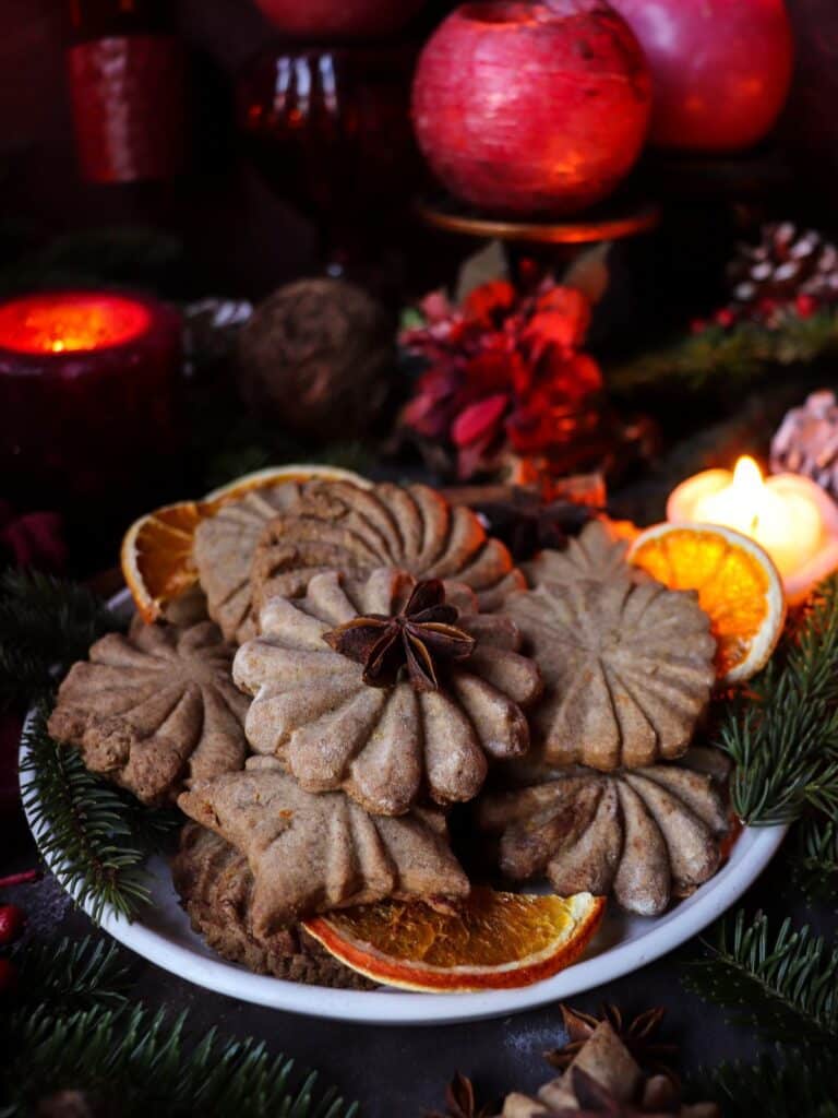 Spiced Shortbread Cookies