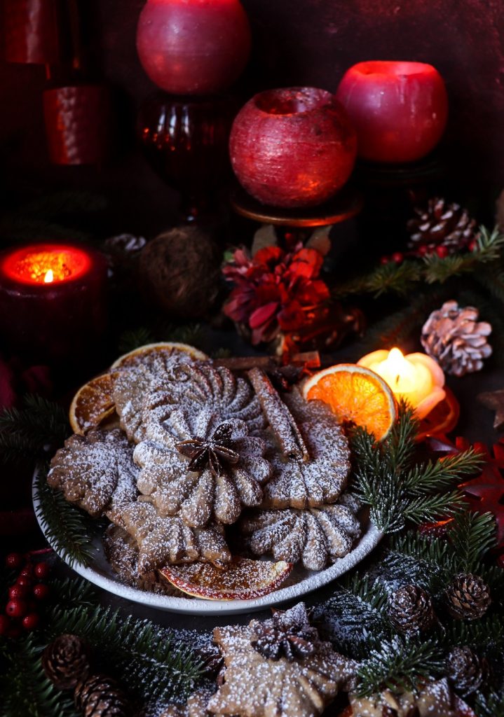Spiced Shortbread Cookies