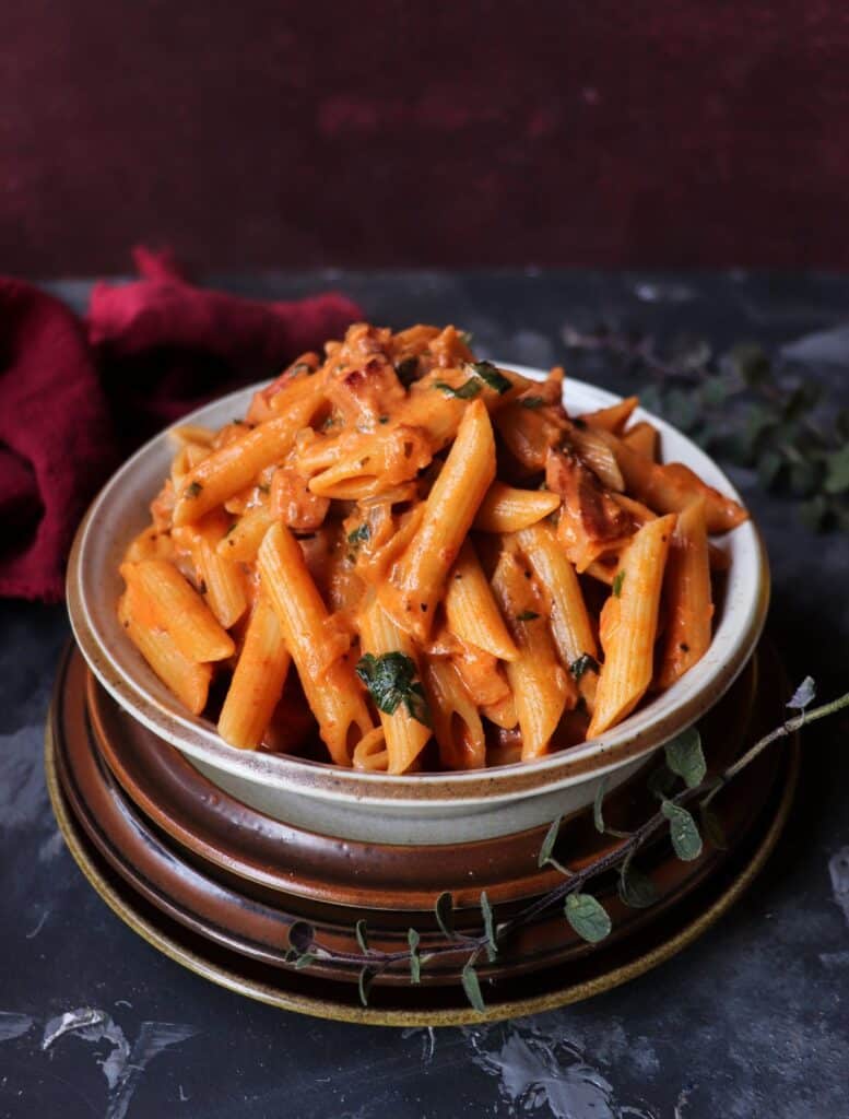 Pasta al Baffo (Creamy Tomato Ham Pasta)