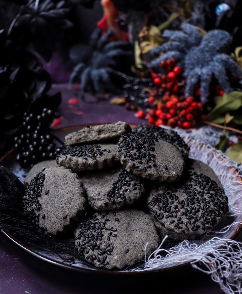 Black Sesame Shortbread Cookies – Fun Halloween Treat
