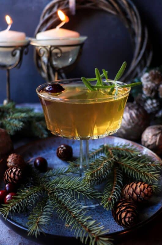 Festive Spruce Cocktail for the Holidays