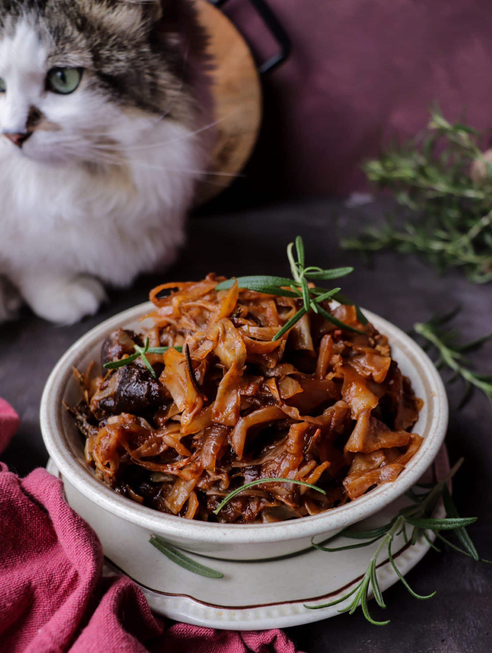 Braised Cabbage with Wine and Prunes