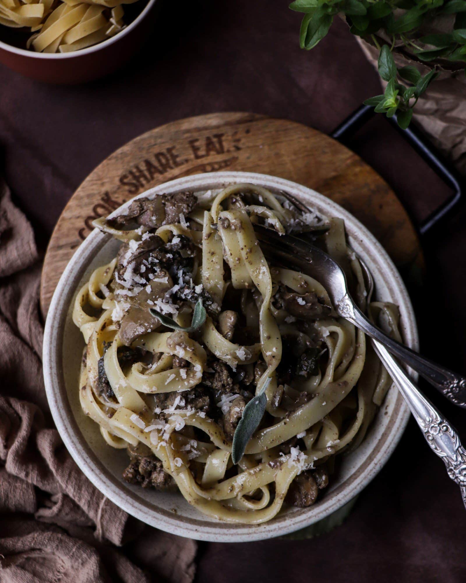 Pasta with Chicken Liver