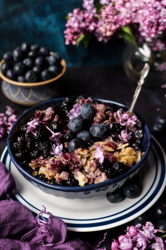 Oatmeal with Blueberry Sauce