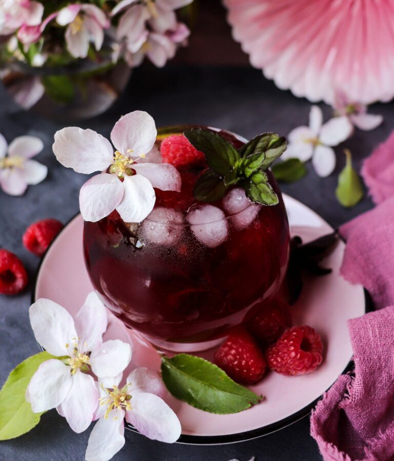 Rose With Raspberry Raspberry Rosé Sangria - Light, Fruity Summer Cocktail