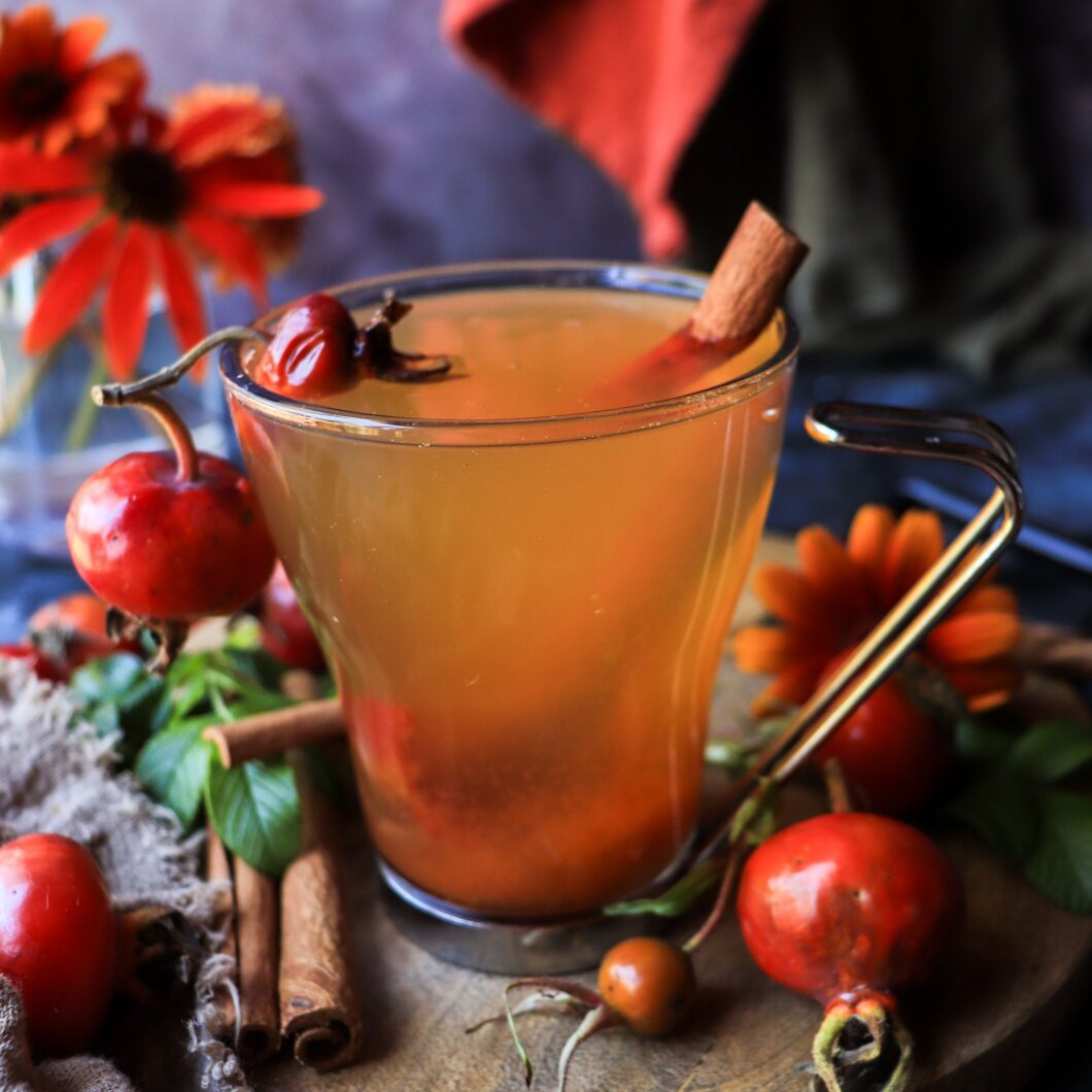 How to Make Rosehip Tea