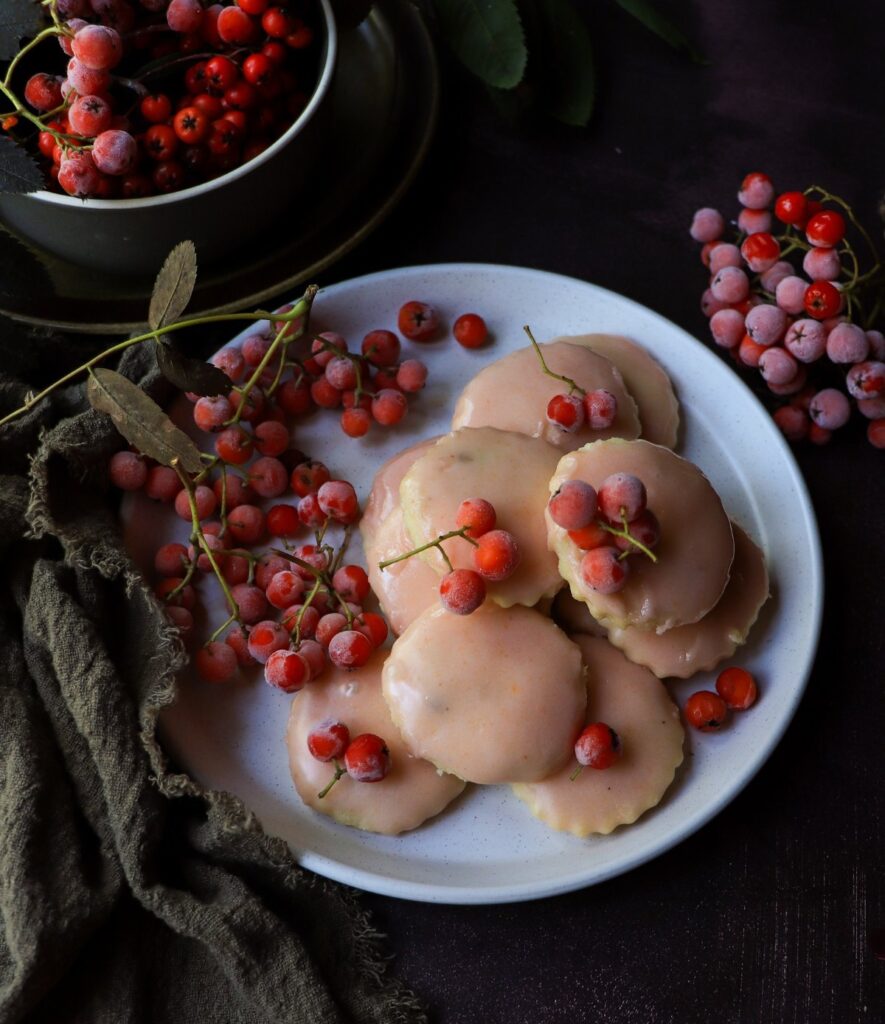 Rowan Berry Shortbread Cookies recipe