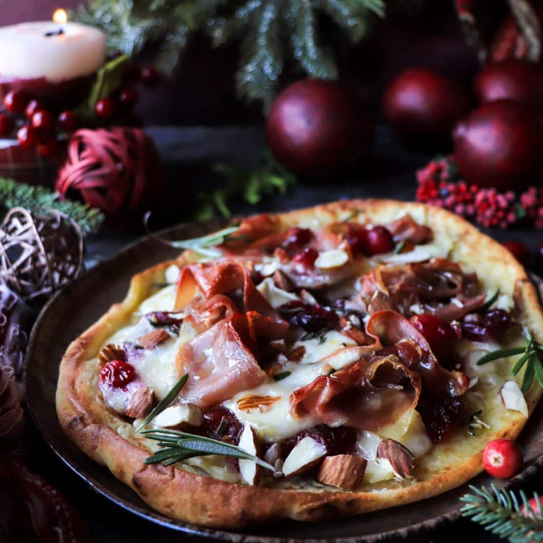 Cranberry Brie Prosciutto Flatbread - An Easy Festive Appetizer