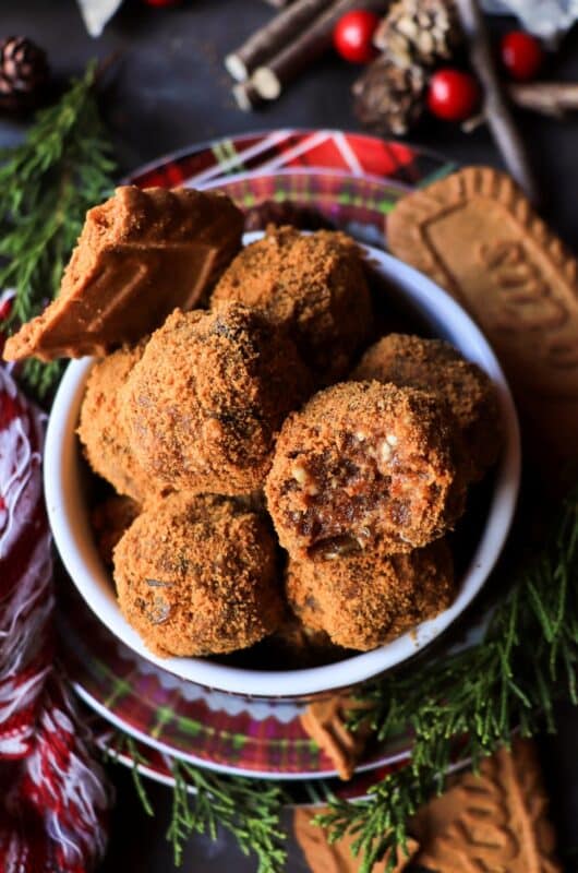 Rum and Raisin Biscoff Truffles
