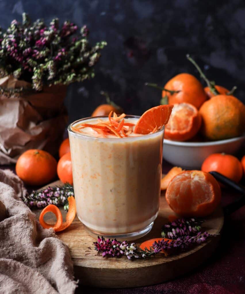 Clementine Banana Smoothie with Greek Yogurt