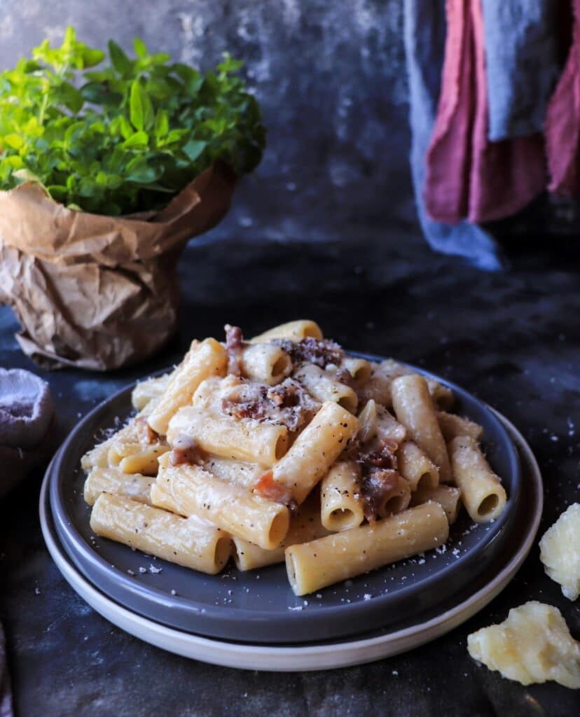How to Make Pasta alla Gricia: The Classic Roman Method
