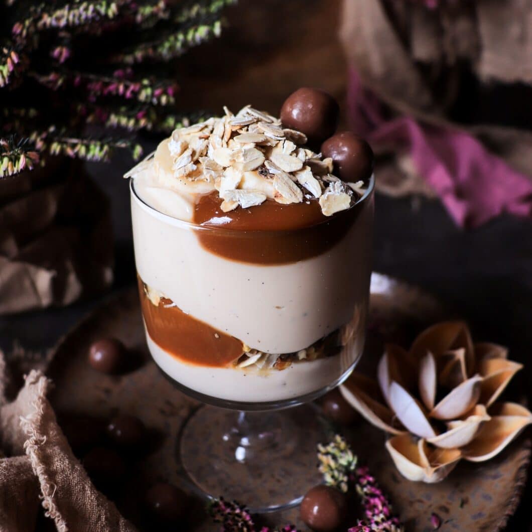 Dulce de Leche Greek Yogurt Parfait with Banana and Toasted Oats