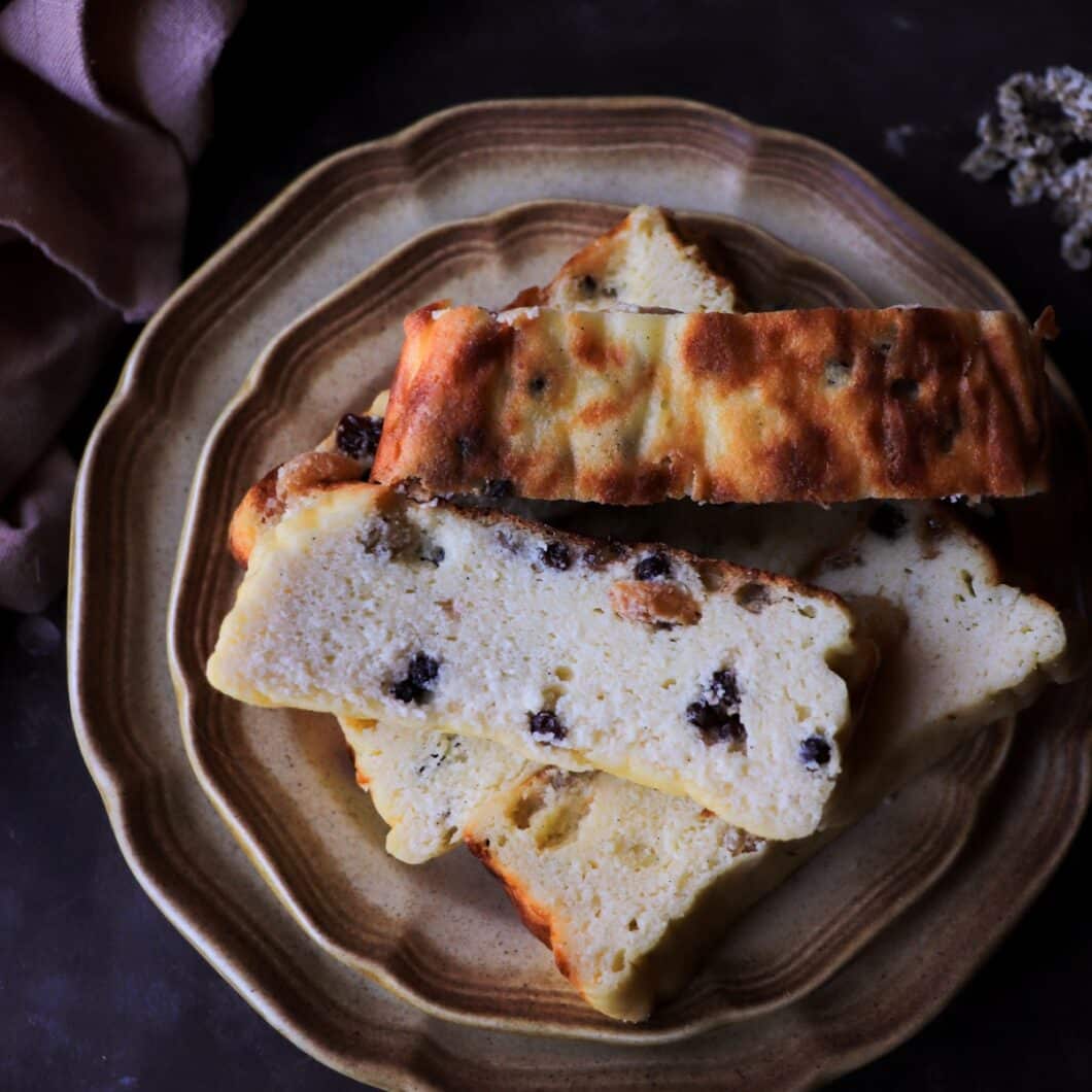 Sweet Cottage Cheese Bake (European Cheesecake-Style Dessert)