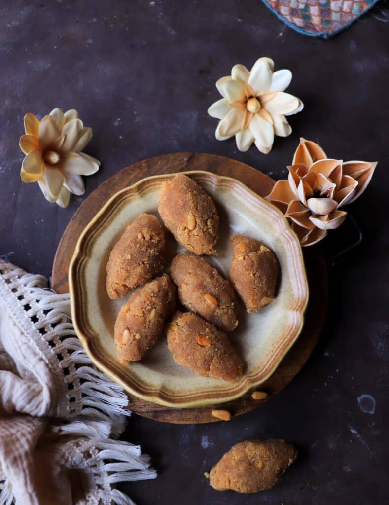 Turkish Semolina Halva (Irmik Helvası)