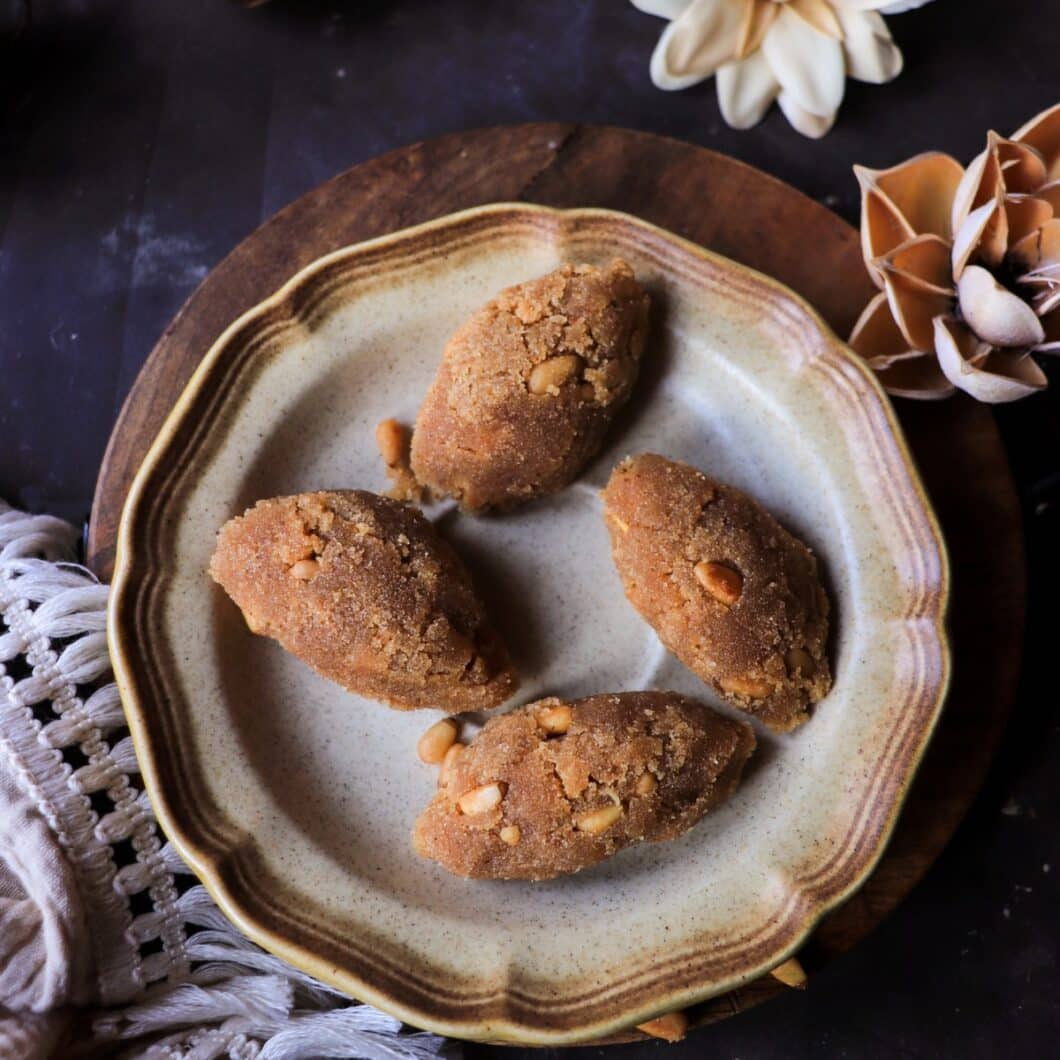 Turkish Semolina Halva (Irmik Helvası)