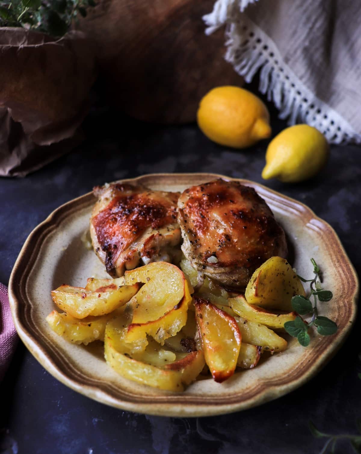 Greek Lemon Oregano Chicken (Kotopoulo Lemony)