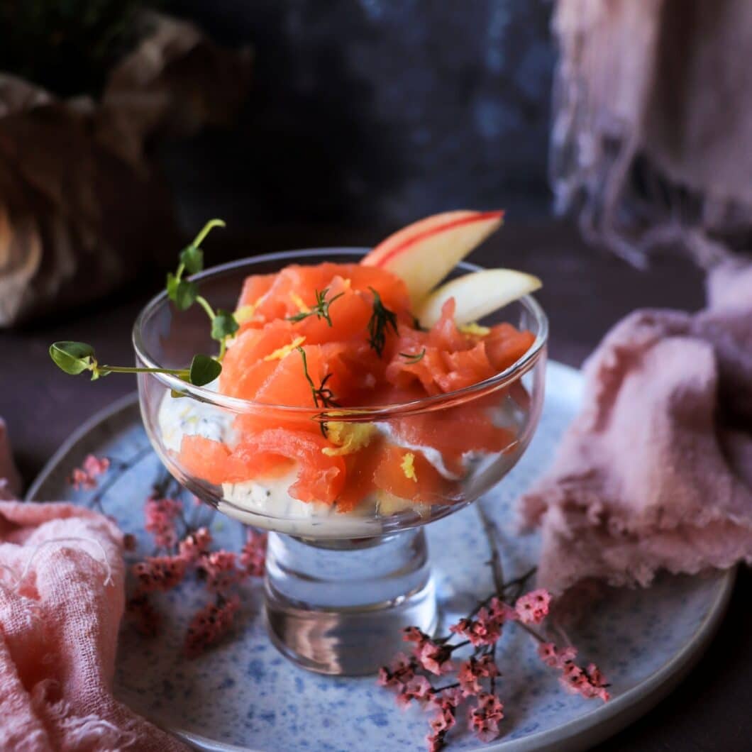 Horseradish Smoked Salmon Verrine with Apple