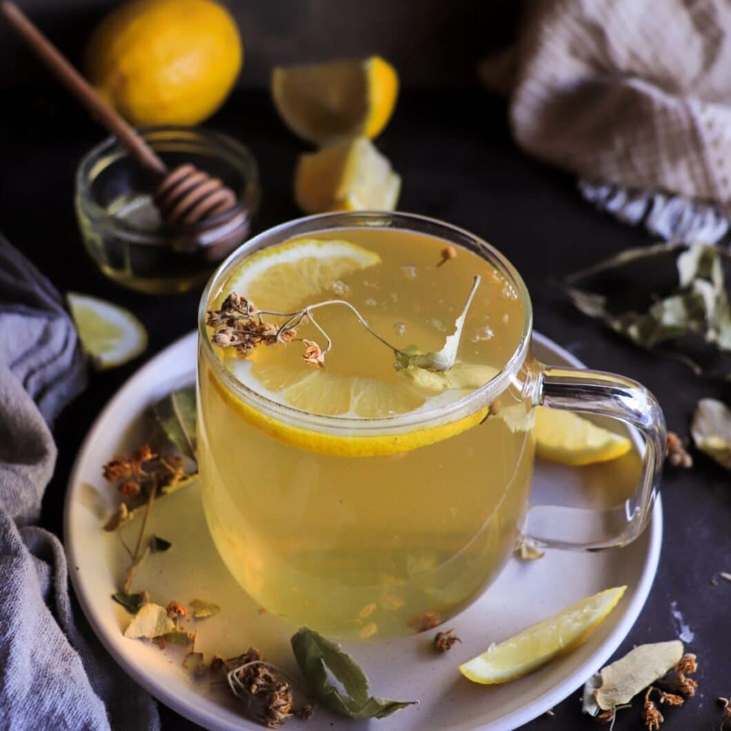 Linden Tea with Lemon and Honey - A Guide to Brewing Linden Flowers