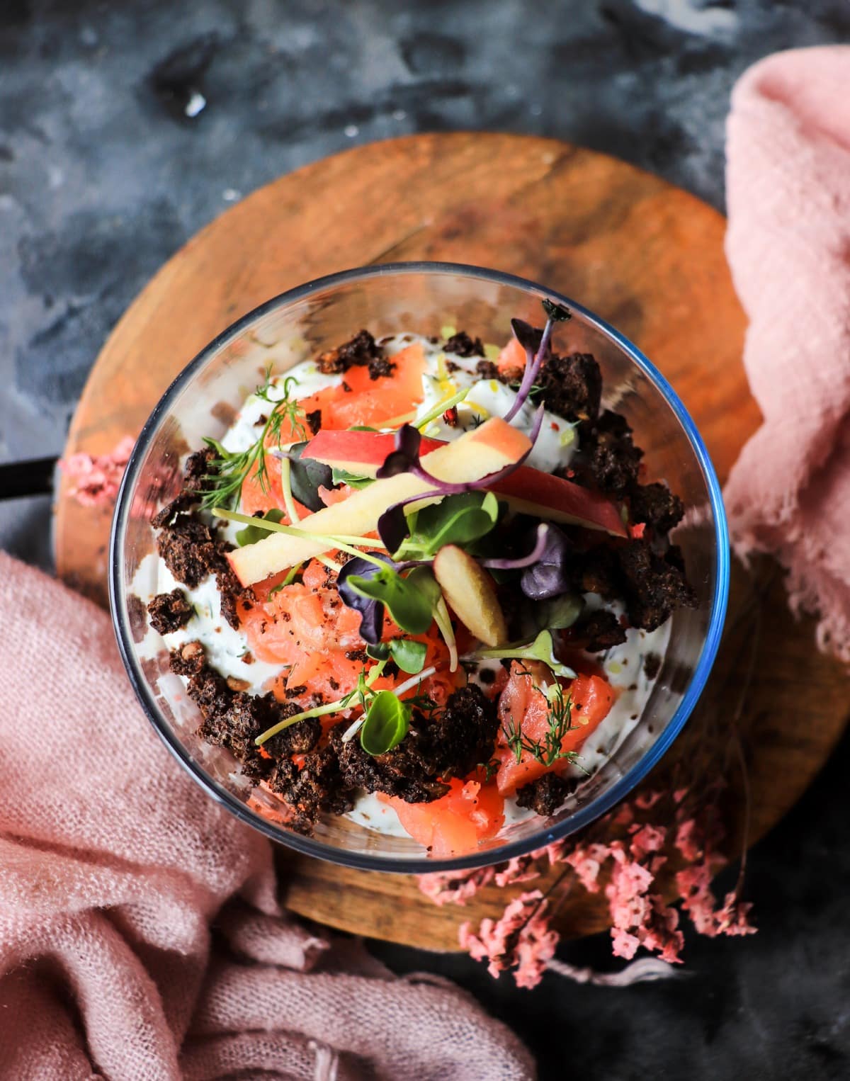 Smoked salmon verrine with dill yogurt cream and rye crumbs