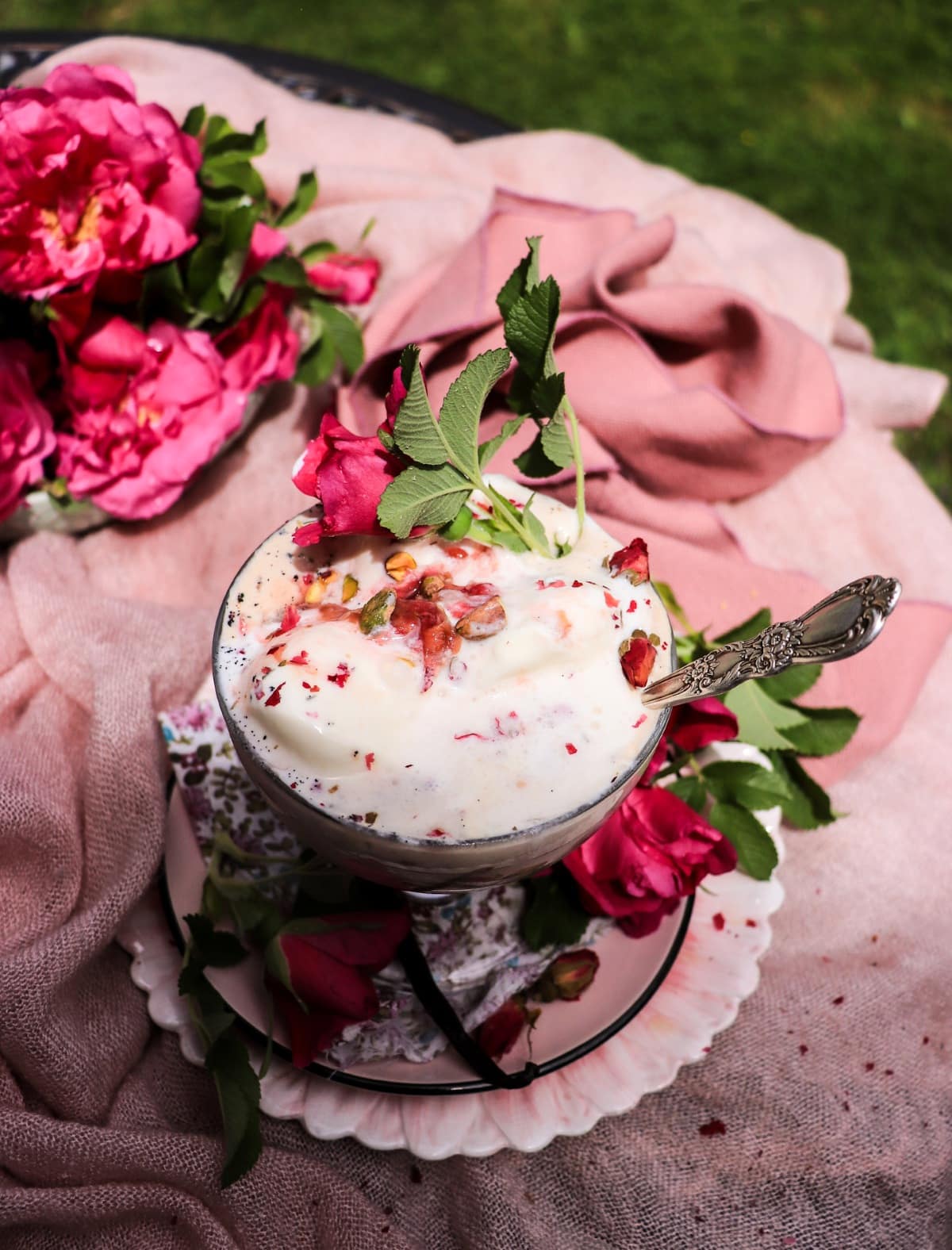 amaretto float with vanilla ice cream and rose petal jam